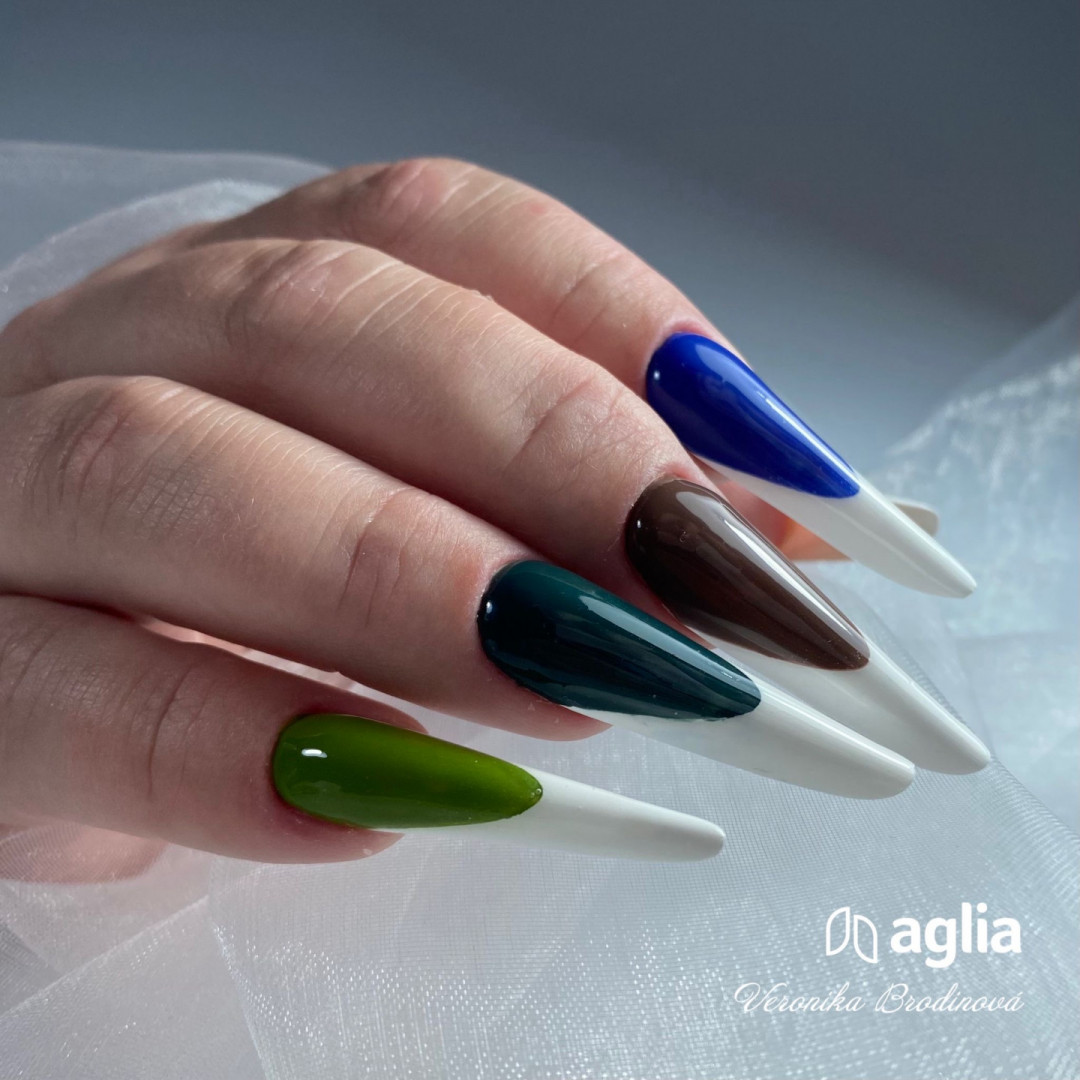 MOSSY + CHILL + WINK + WOOHOO