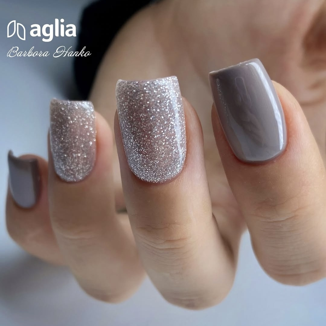SILVER GLITTER